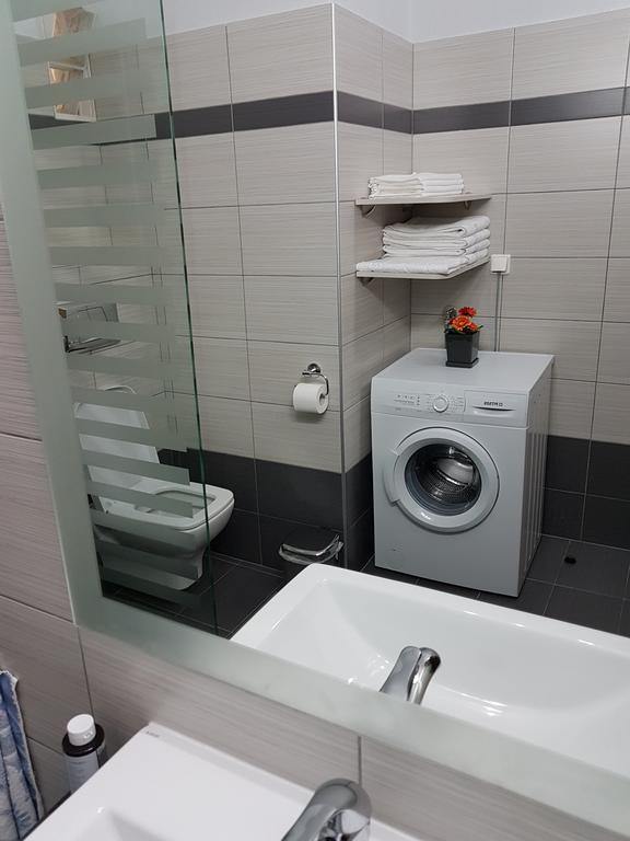 Bourlis Apartments アスプロヴァルタ エクステリア 写真